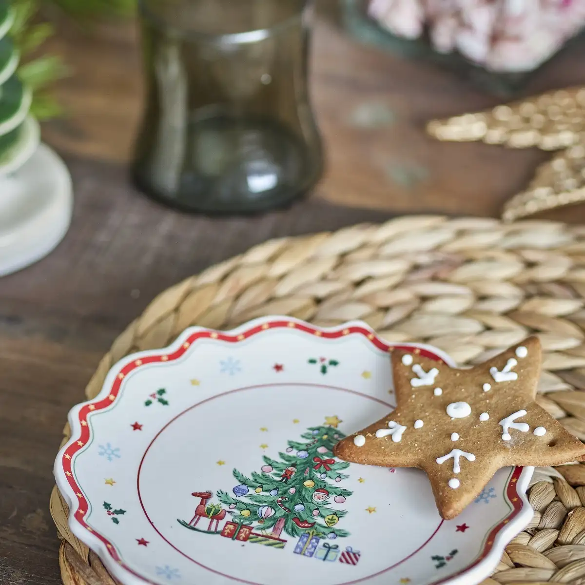 Vaiselle de Noël, Petite assiette