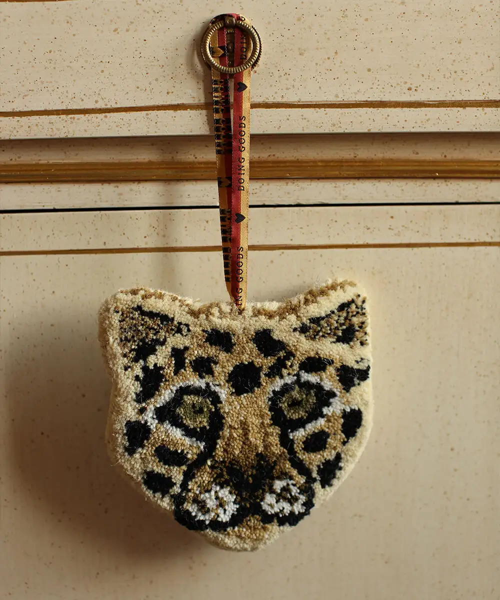 Pendentif, Leopard