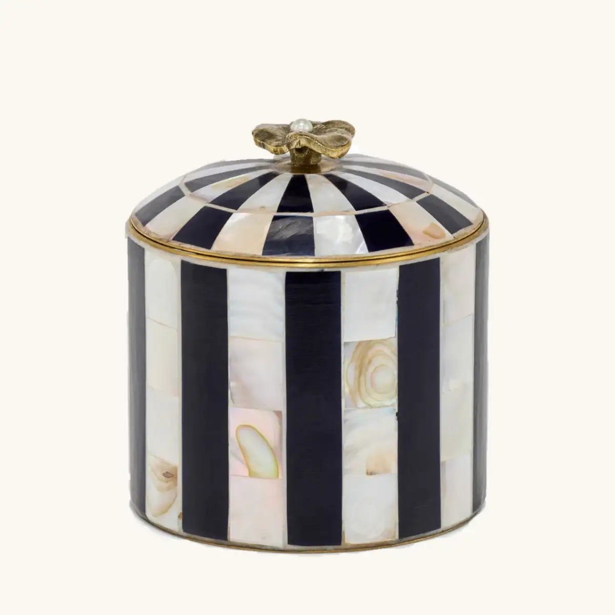 Boite Nacre & Noir , Fleur