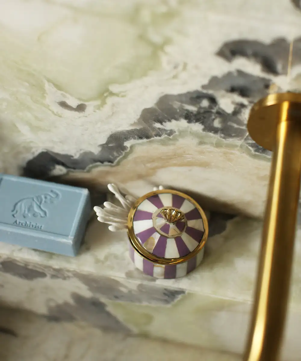 Boite Nacre & >Violet , Coquillage