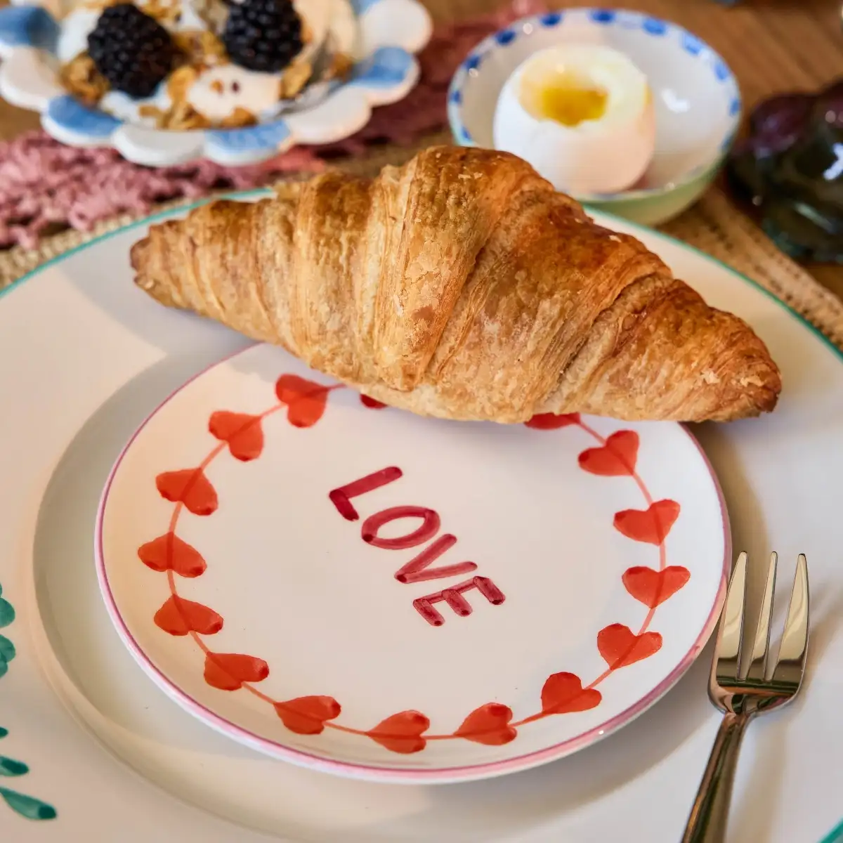 Petite Assiette Love, Peint à la main au Portugal