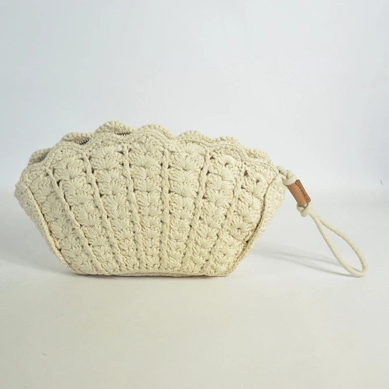 Pochette coquillage